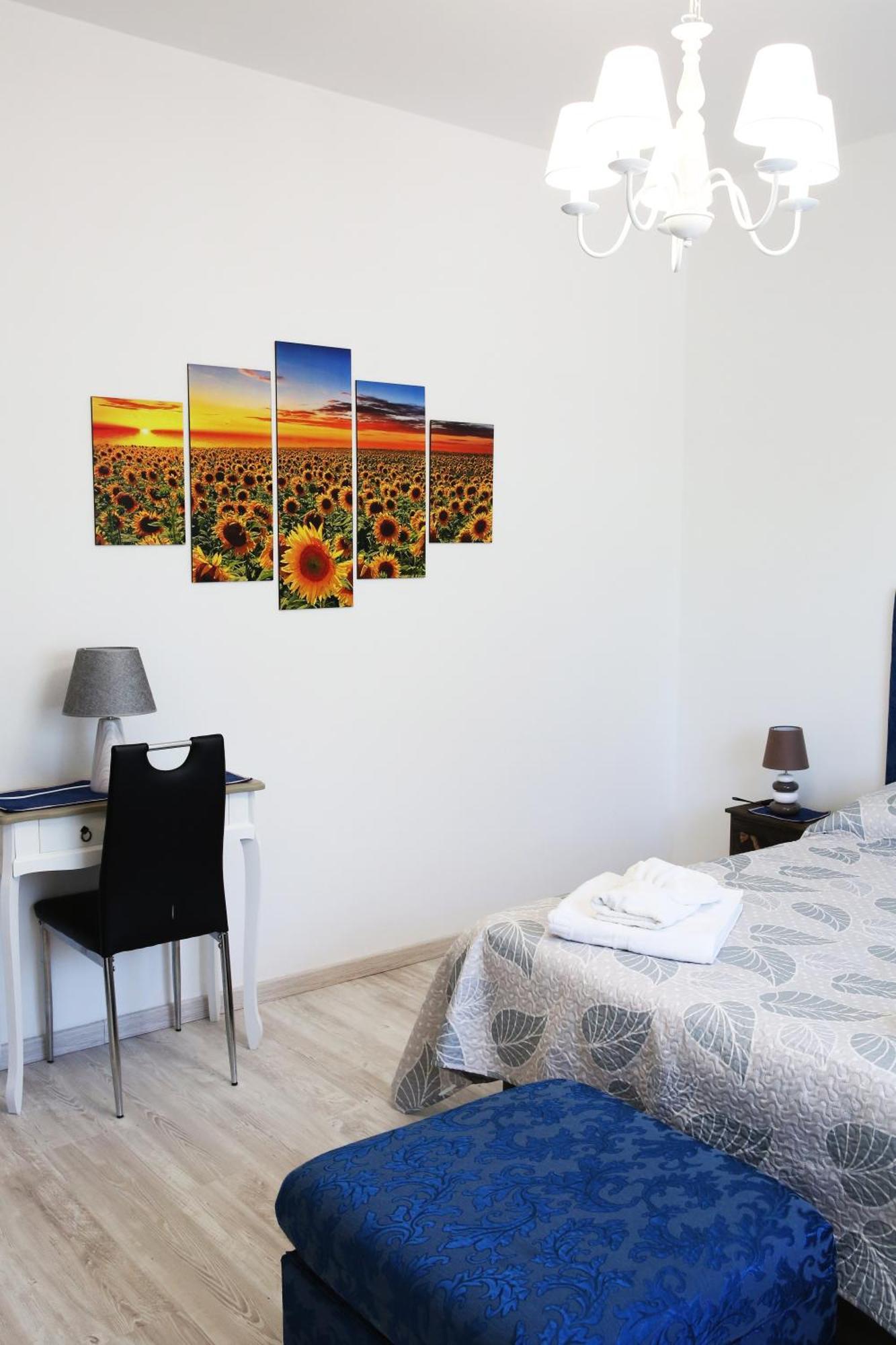 Appartamento Delle Rose Sesto Calende Ngoại thất bức ảnh