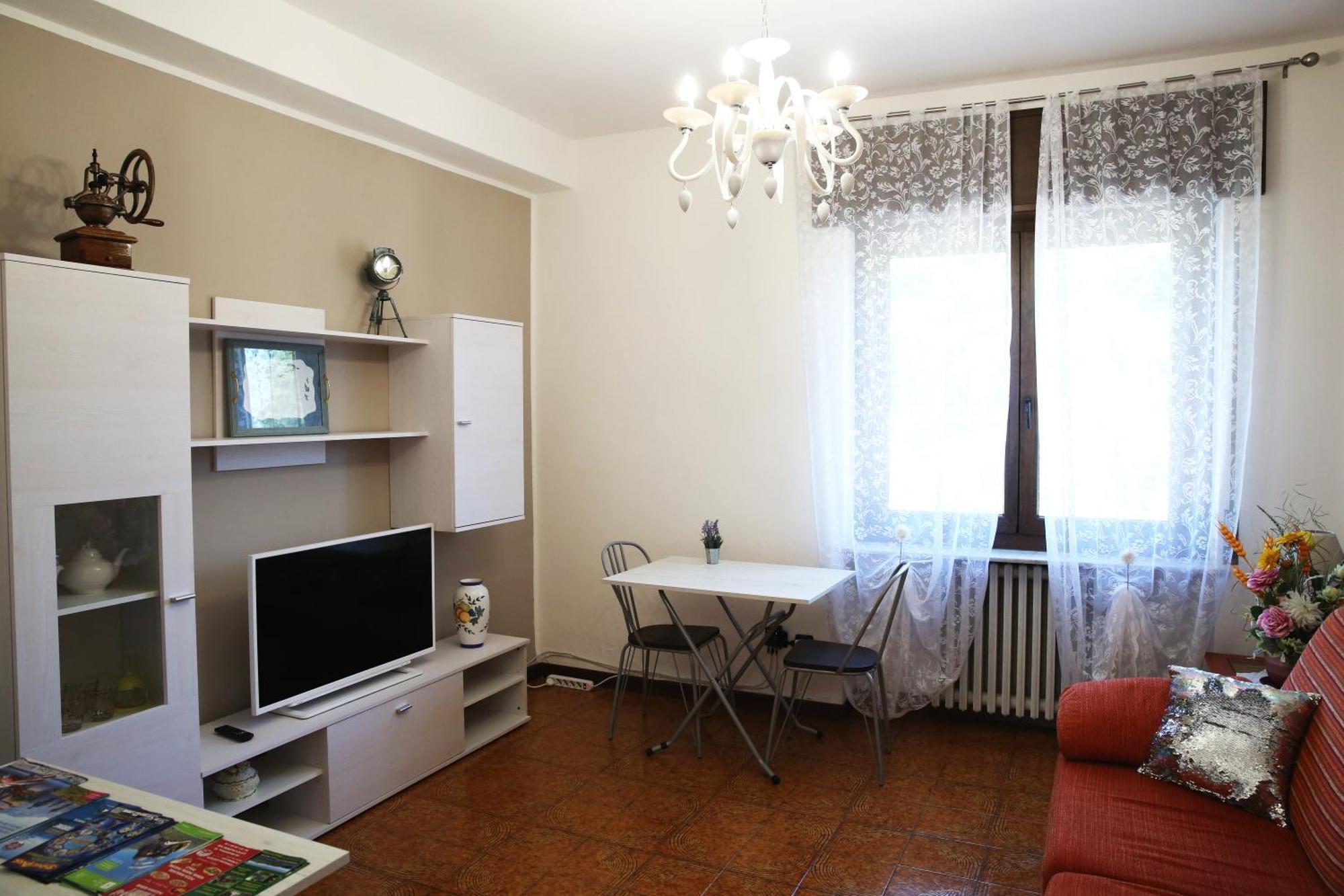 Appartamento Delle Rose Sesto Calende Ngoại thất bức ảnh