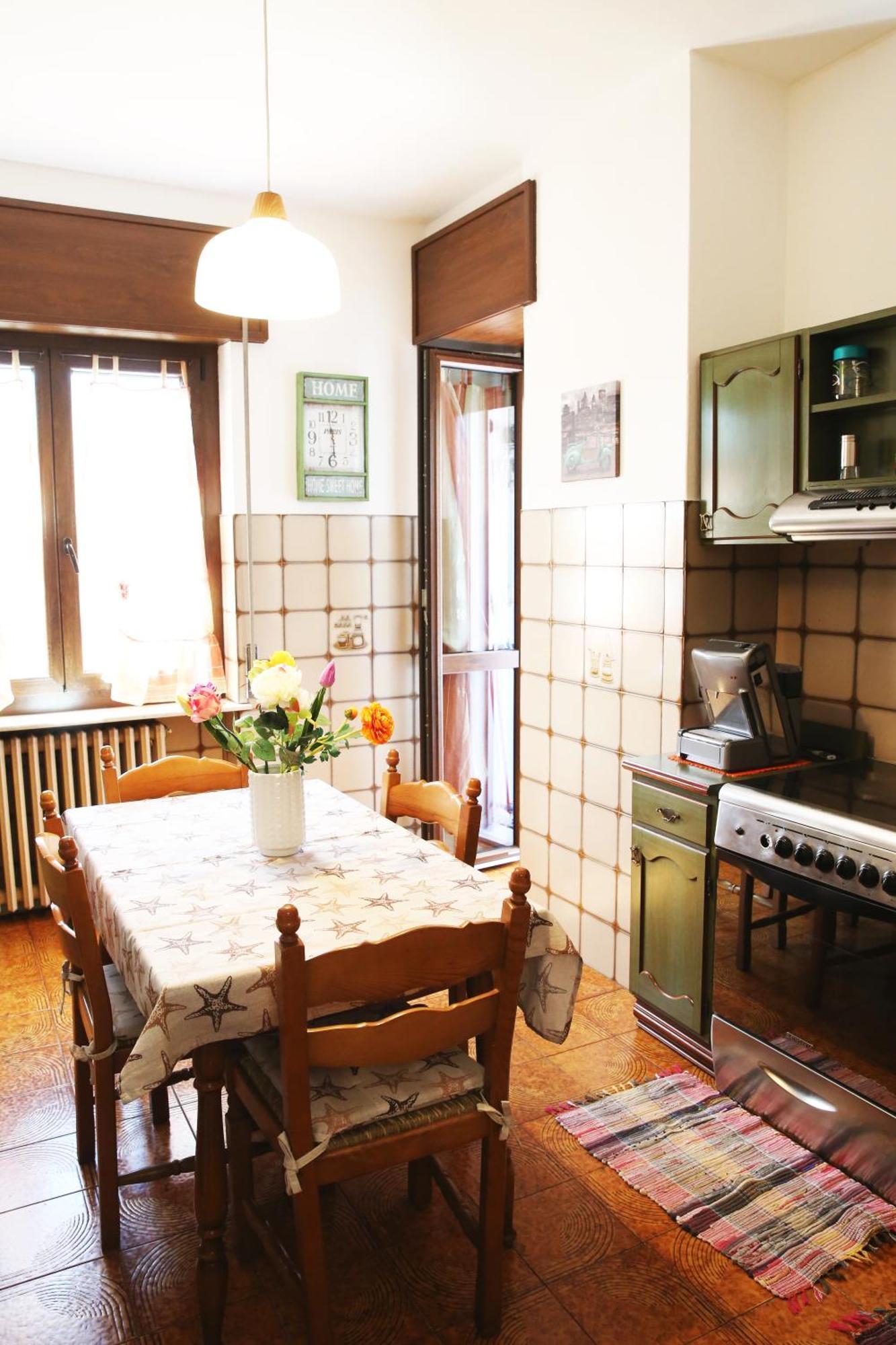 Appartamento Delle Rose Sesto Calende Ngoại thất bức ảnh